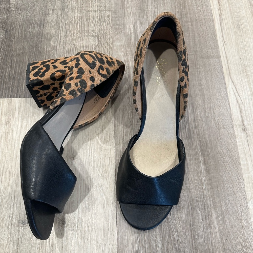 Seychelles leopard heels 8.5